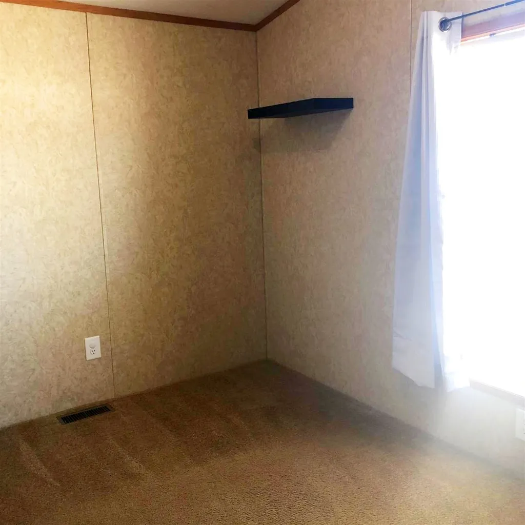6 Cutts Road Kittery ME 03904