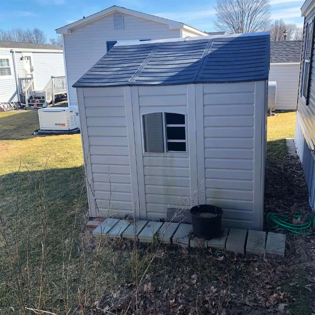 6 Cutts Road Kittery ME 03904