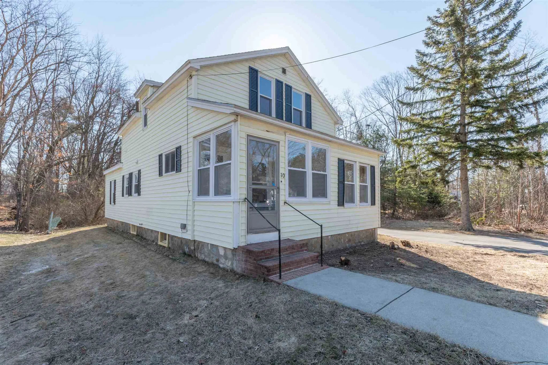 90 Huse Road Manchester NH 03103