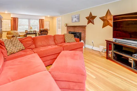133 Madbury Road Durham NH 03824