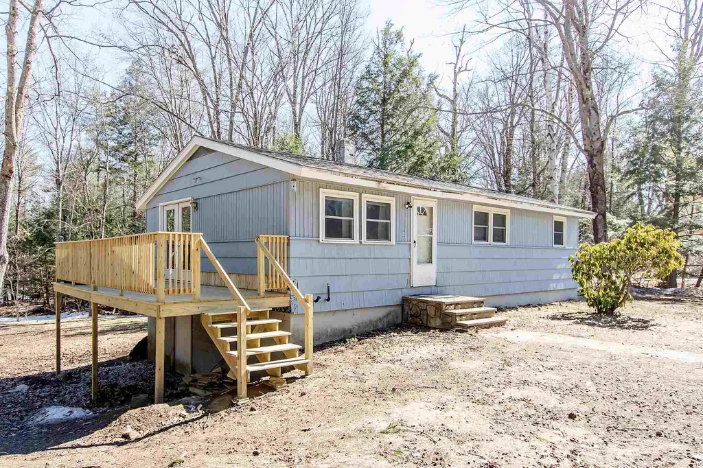 3 Mountain View Drive Hill NH 03243