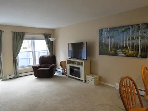 42 Marsten Lane Enfield NH 03748