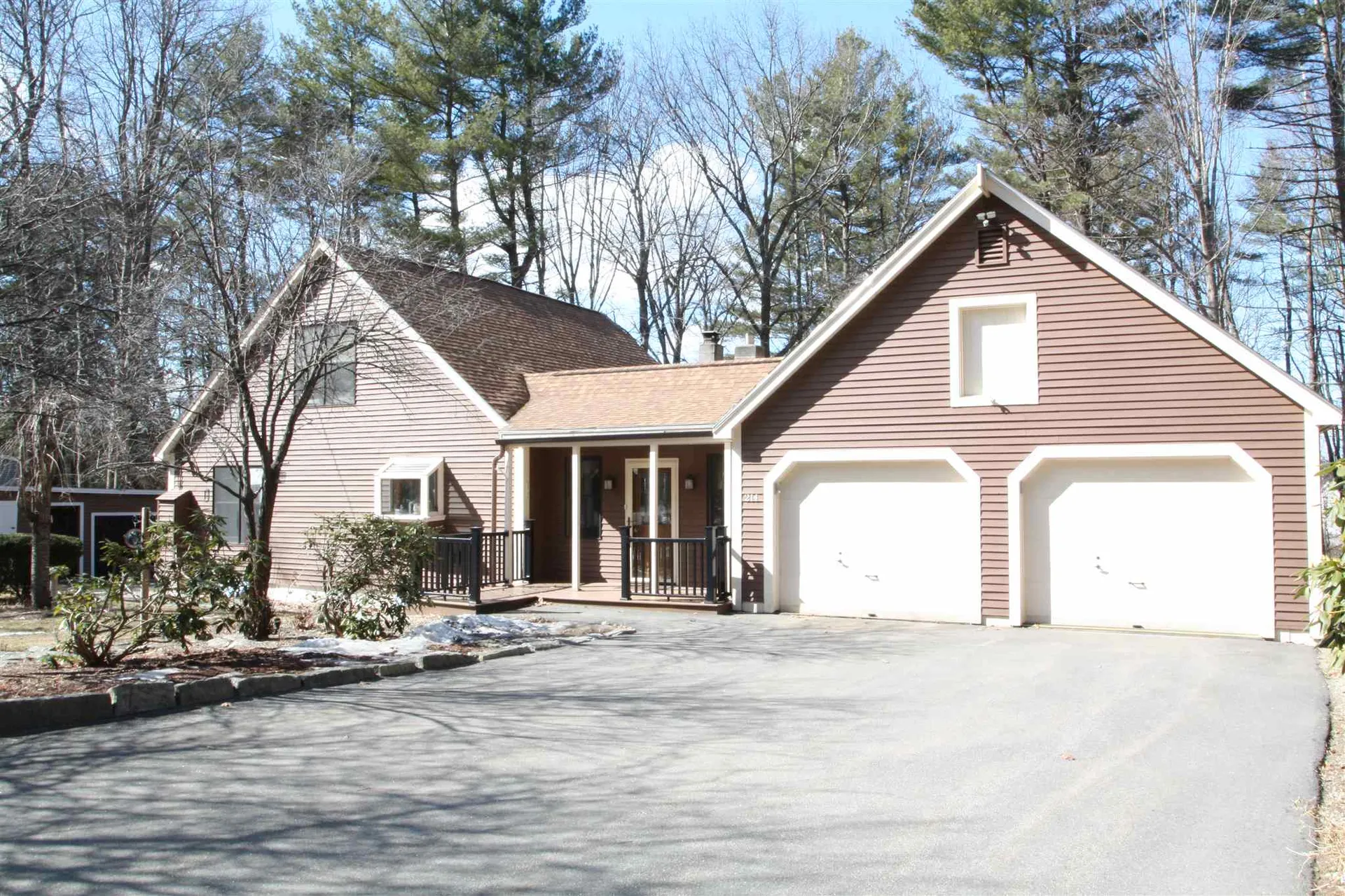 214 Beacon Hill Road Pembroke NH 03275-3300