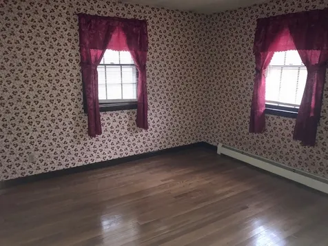 8 Horseshoe Lane Londonderry NH 03053