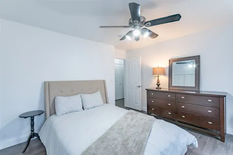 3 Cove Drive Derry NH 03038