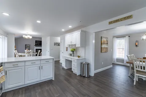 3 Cove Drive Derry NH 03038