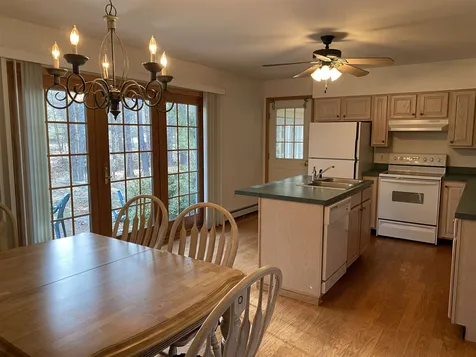 84 General John Sullivan Way Rollinsford NH 03869