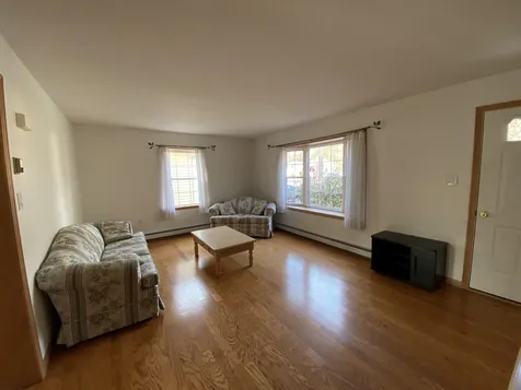84 General John Sullivan Way Rollinsford NH 03869