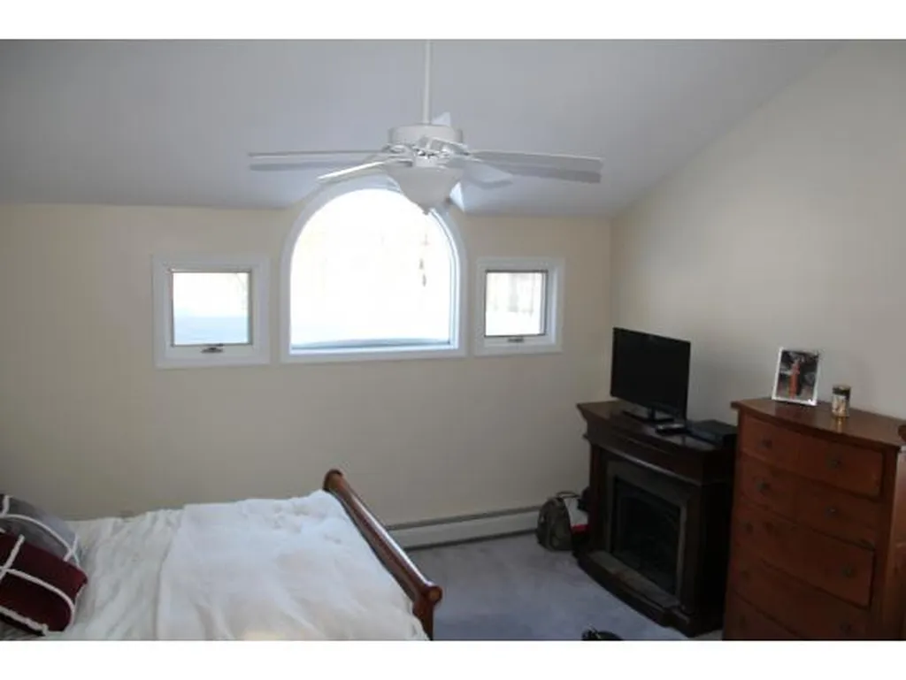 180 Island Pond Road Derry NH 03038
