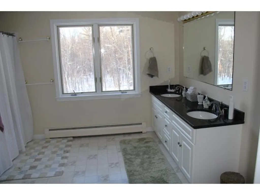 180 Island Pond Road Derry NH 03038