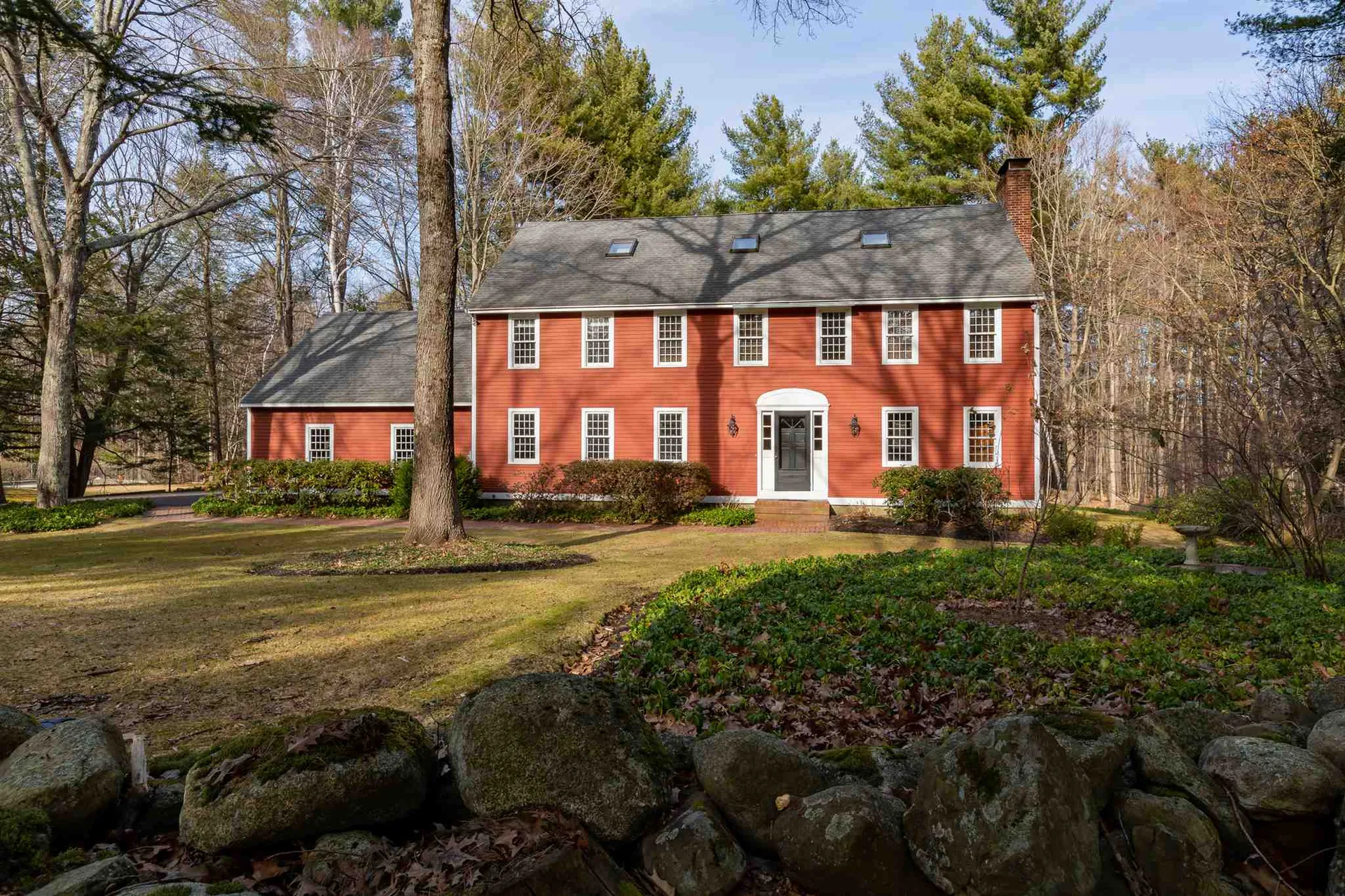 12 Coach Road Stratham NH 03885