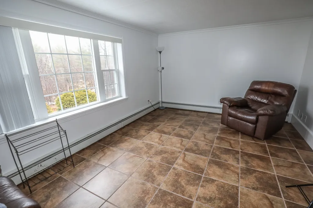 699 Kings Highway Middleton NH 03887-6206