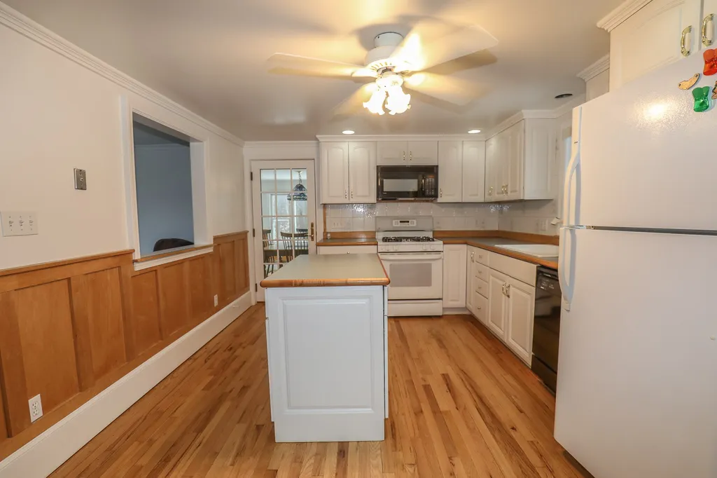 699 Kings Highway Middleton NH 03887-6206