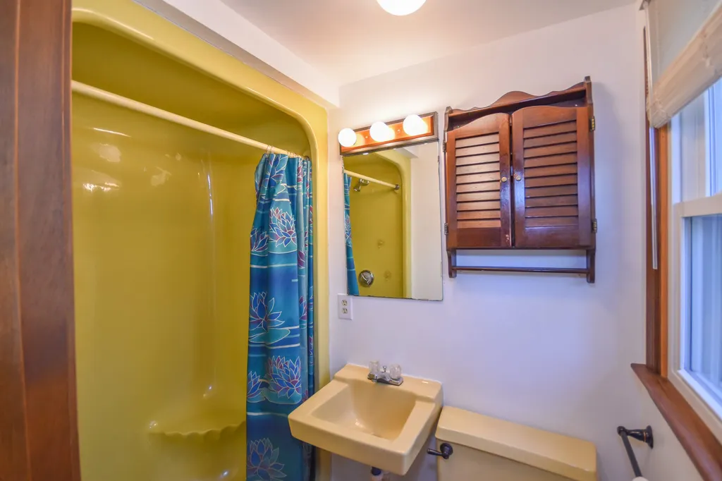 137 Old Rochester Road Somersworth NH 03878