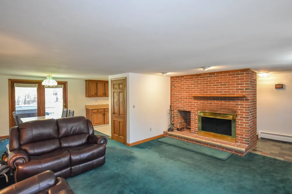 137 Old Rochester Road Somersworth NH 03878