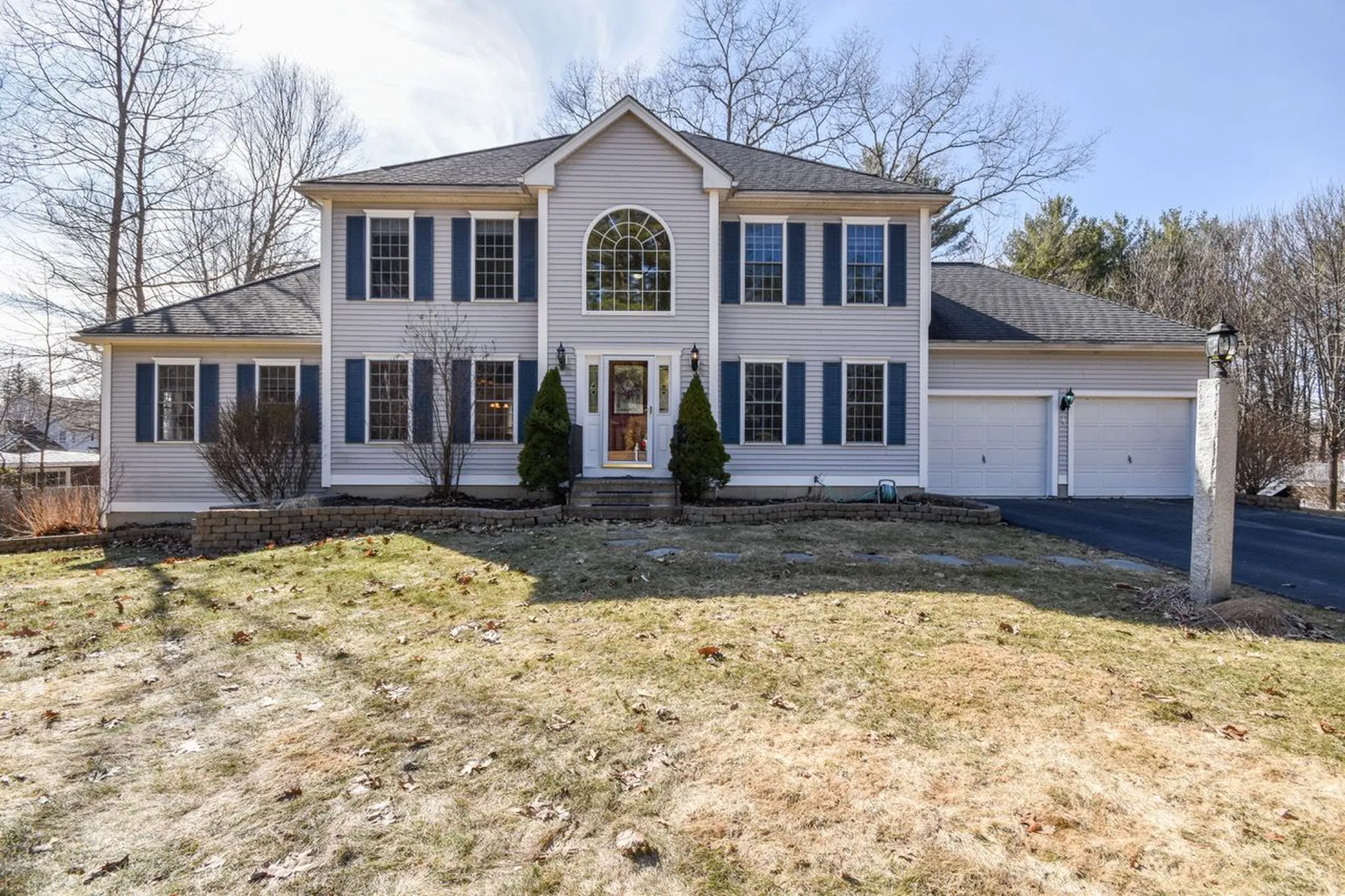 12 Quaker Lane Dover NH 03820