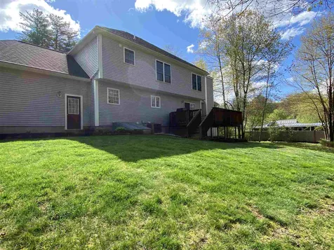 12 Quaker Lane Dover NH 03820