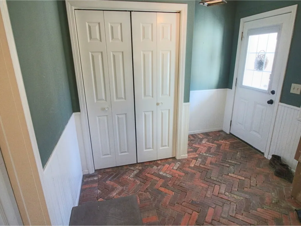5 Beech Street Essex Junction VT 05452