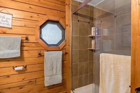 979 W Shore Road Cabot VT 05647
