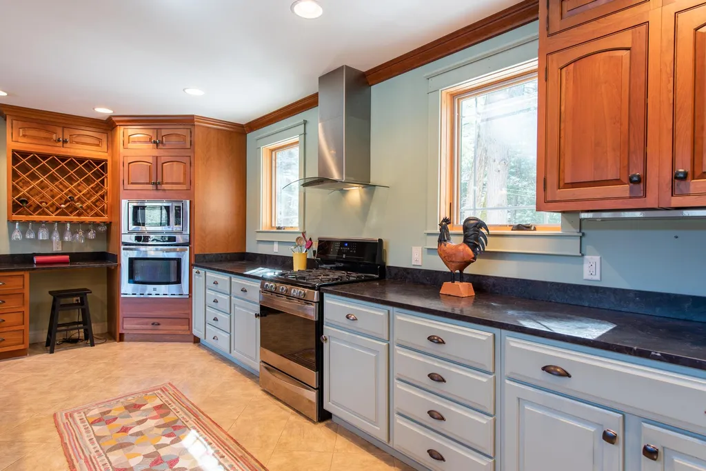48 Frye Road Moultonborough NH 03254