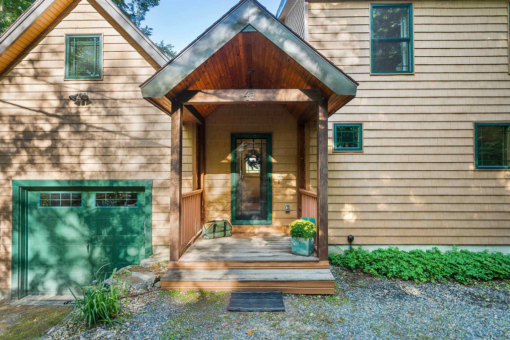 48 Frye Road Moultonborough NH 03254