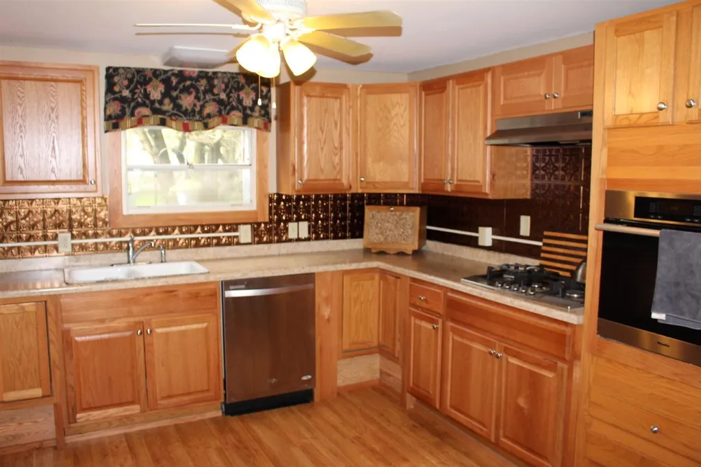 291 Appletree Point Road Burlington VT 05408