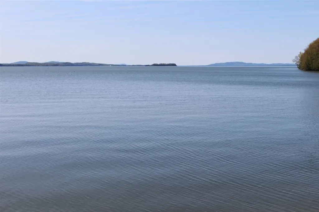 291 Appletree Point Road Burlington VT 05408