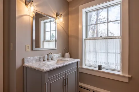 139 Woods Hollow Road Westford VT 05452