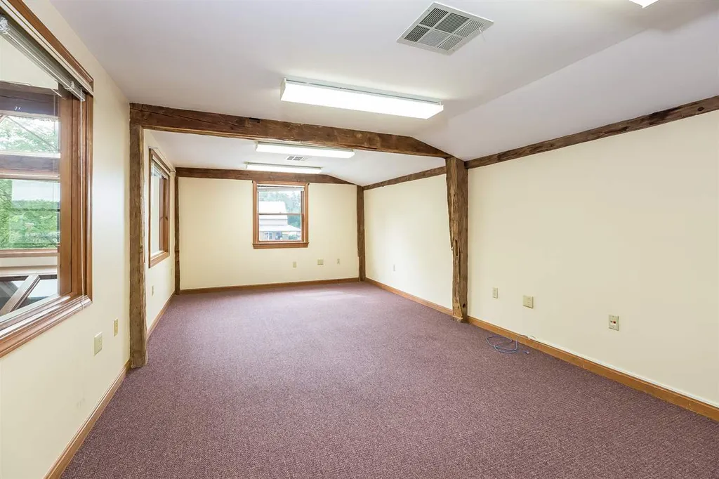 1230 White Mountain Highway Ossipee NH 03864