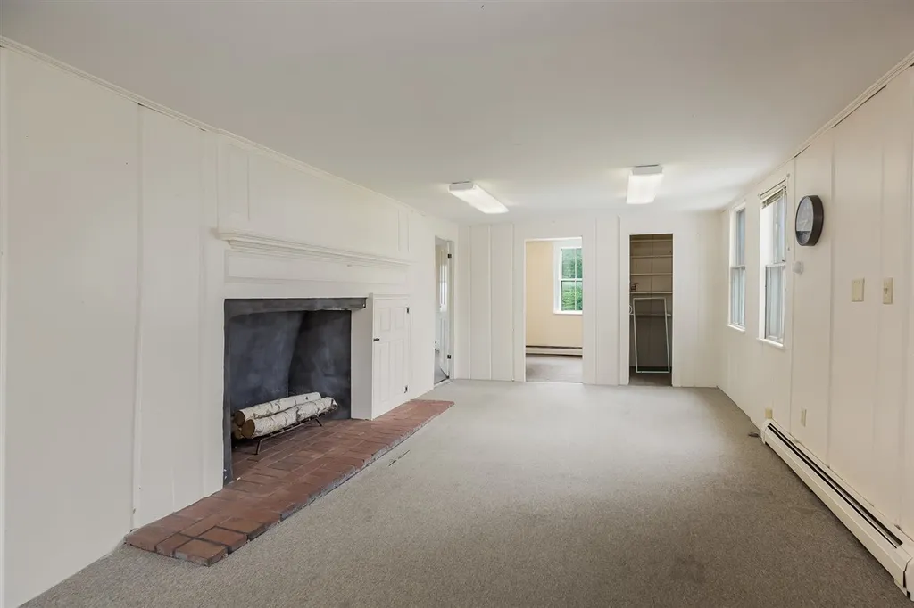 1230 White Mountain Highway Ossipee NH 03864