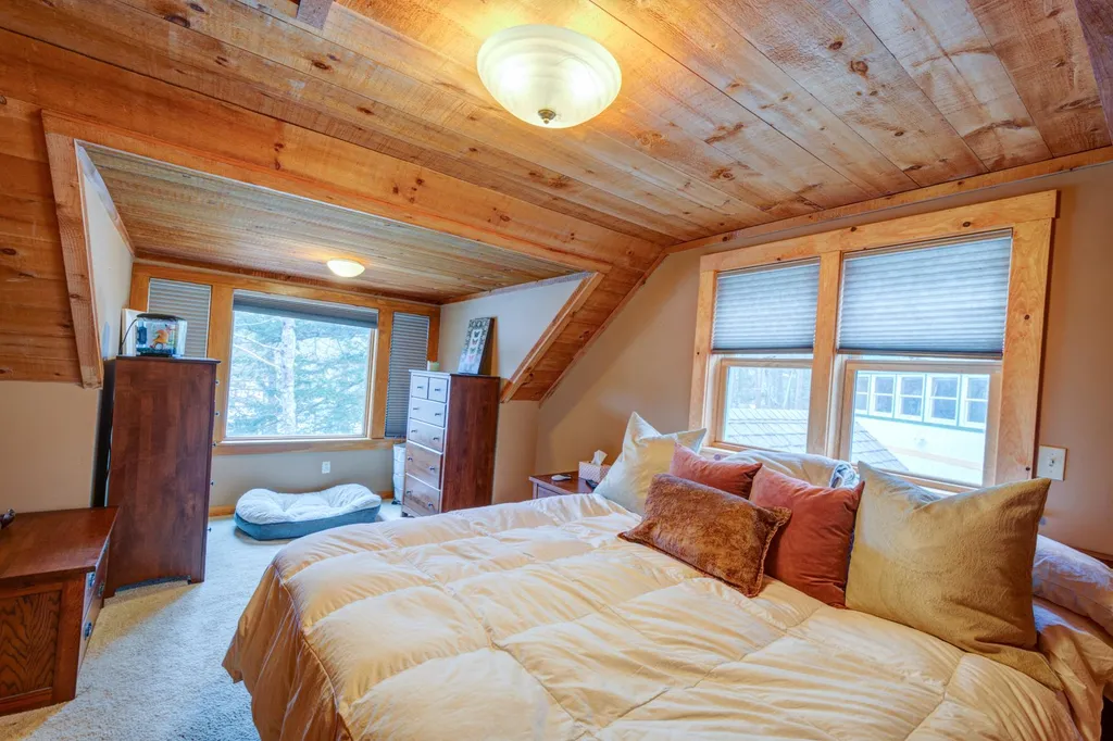 41 Richardson Shores Road Moultonborough NH 03254