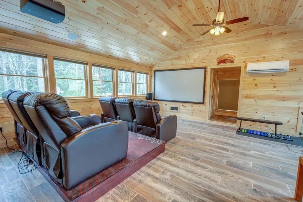 41 Richardson Shores Road Moultonborough NH 03254