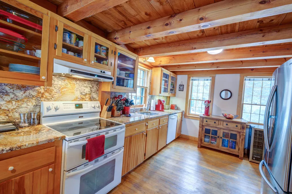41 Richardson Shores Road Moultonborough NH 03254