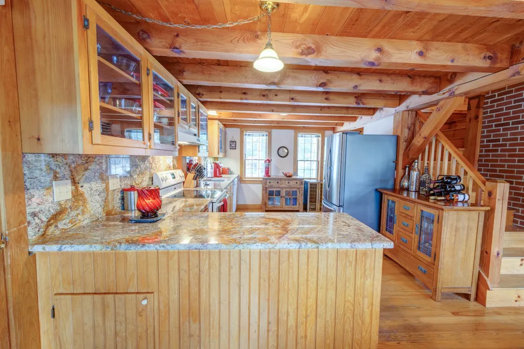 41 Richardson Shores Road Moultonborough NH 03254