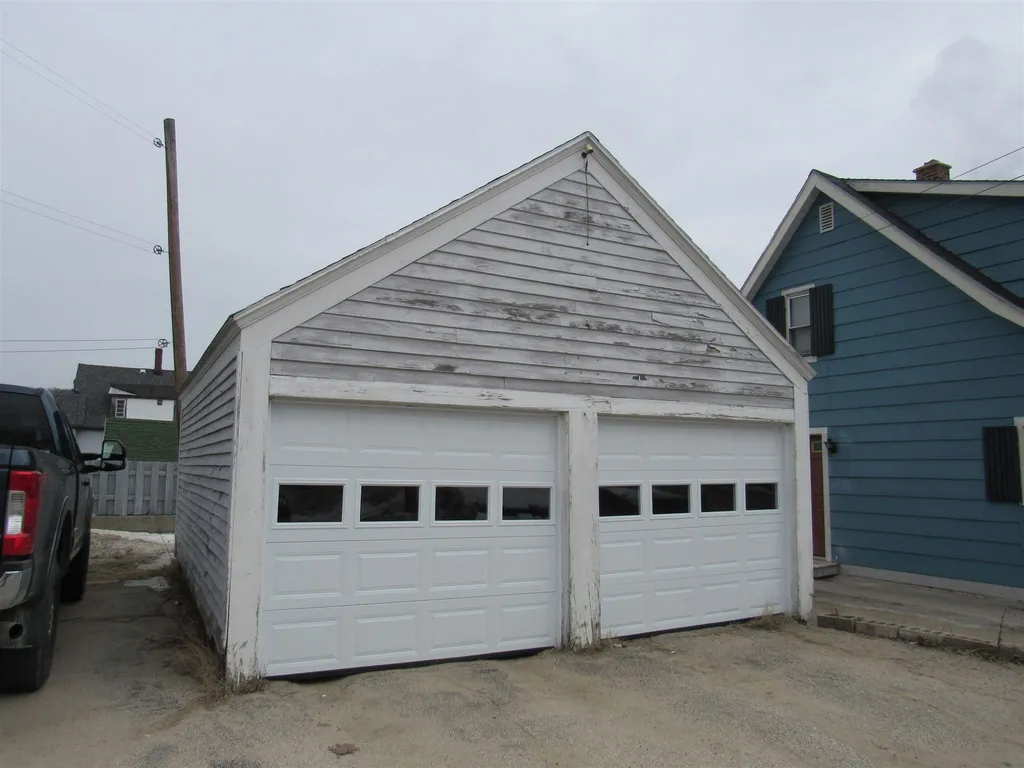 724 3rd Avenue Berlin NH 03570