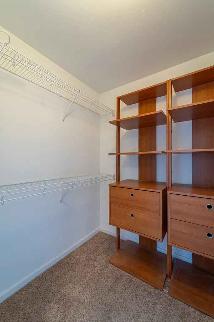 12 Gladiola Way Dover NH 03820