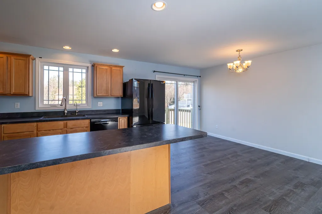 12 Gladiola Way Dover NH 03820