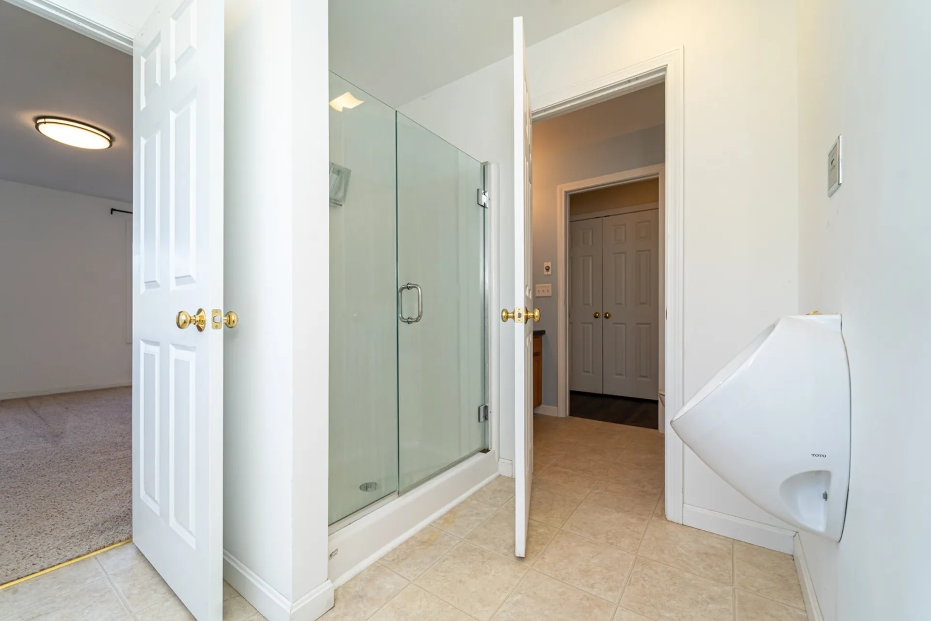 12 Gladiola Way Dover NH 03820