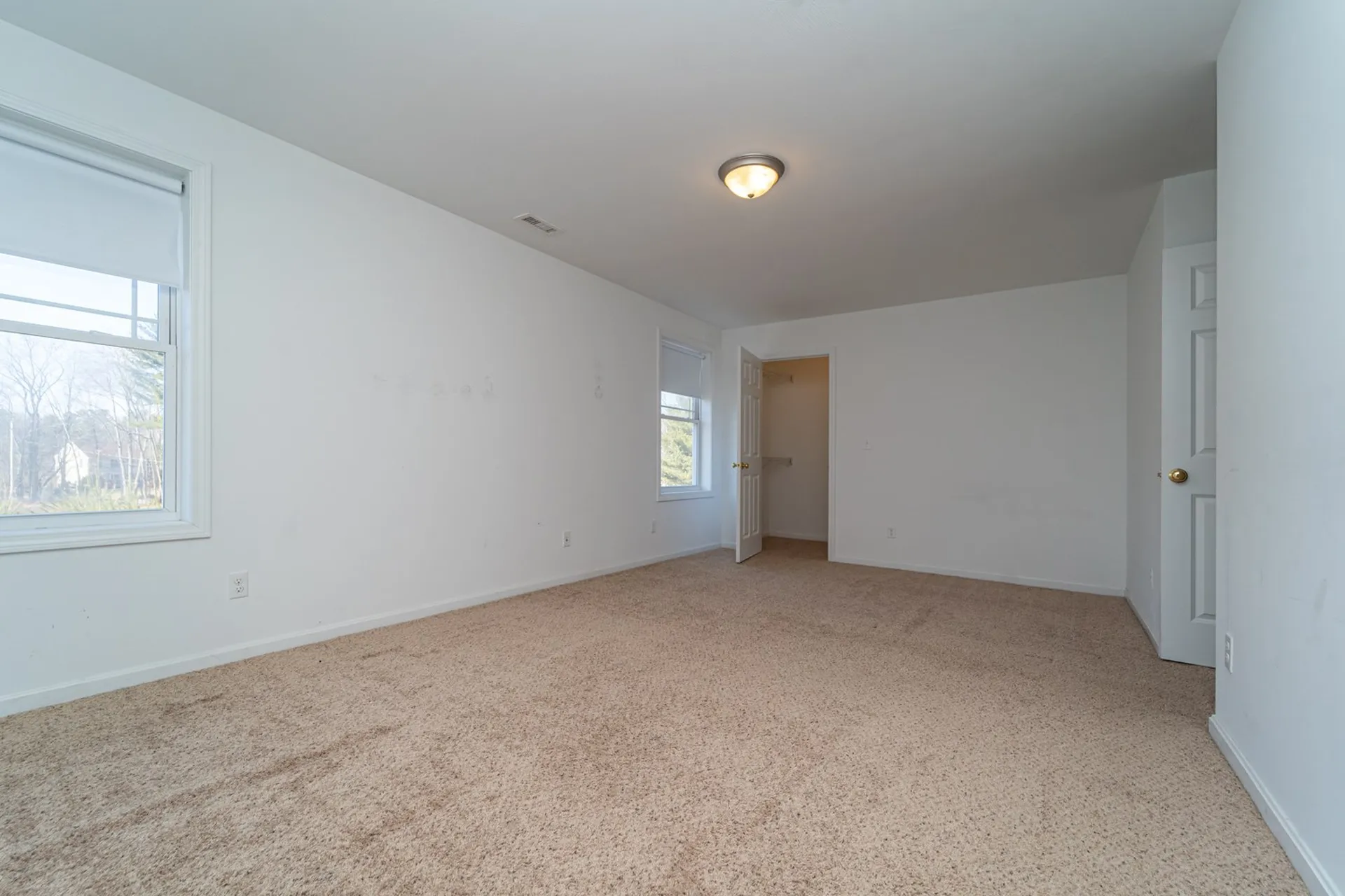 12 Gladiola Way Dover NH 03820