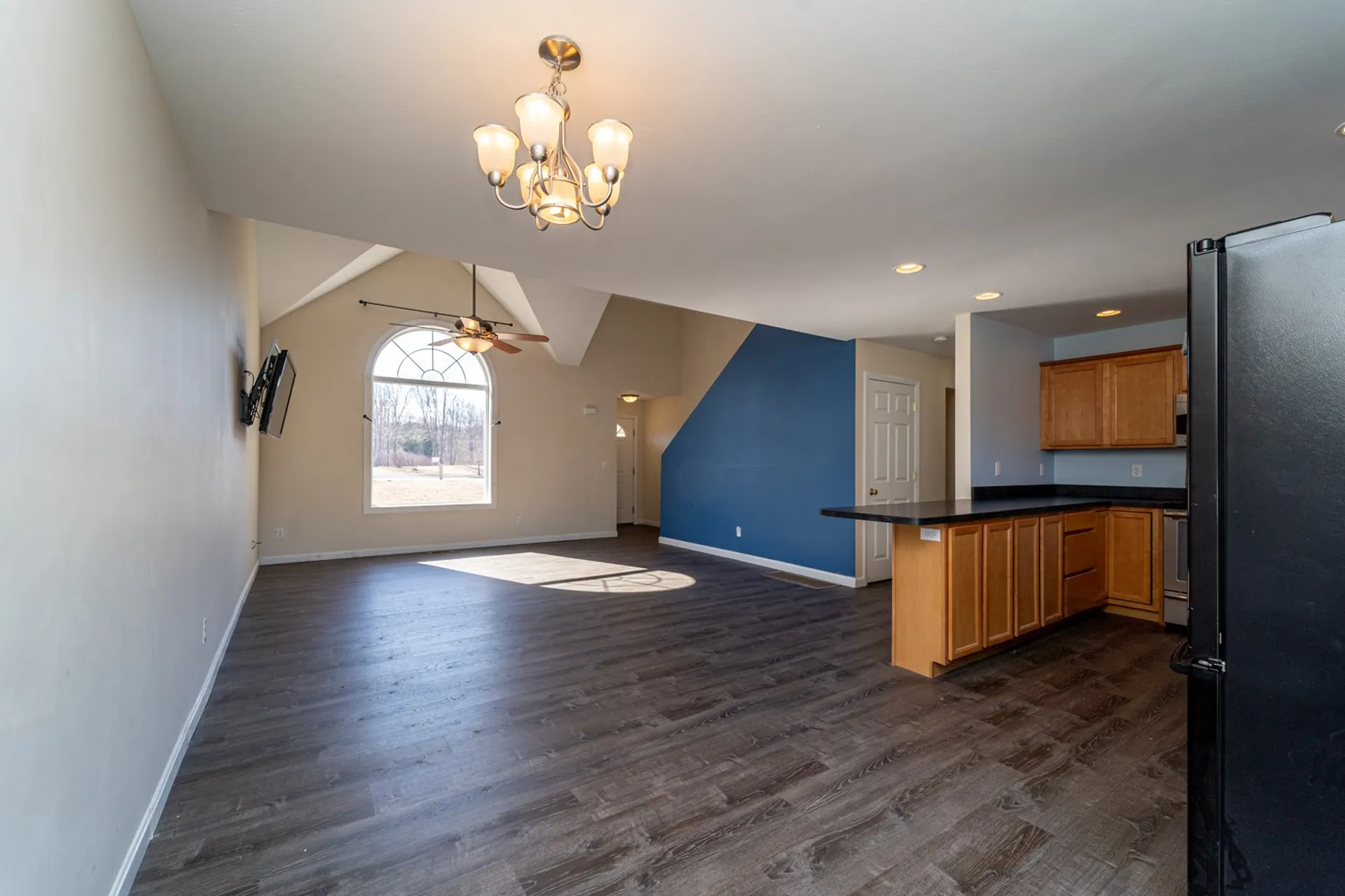 12 Gladiola Way Dover NH 03820