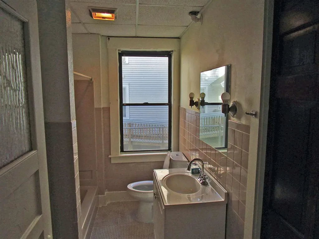 34-36 Pine Street Laconia NH 03246