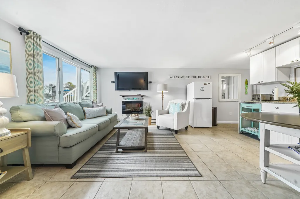 784 Ocean Boulevard Rye NH 03870
