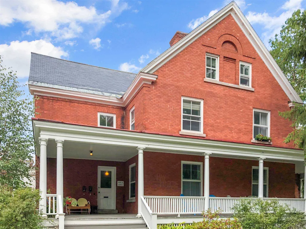406a Dalton Drive Colchester VT 05446