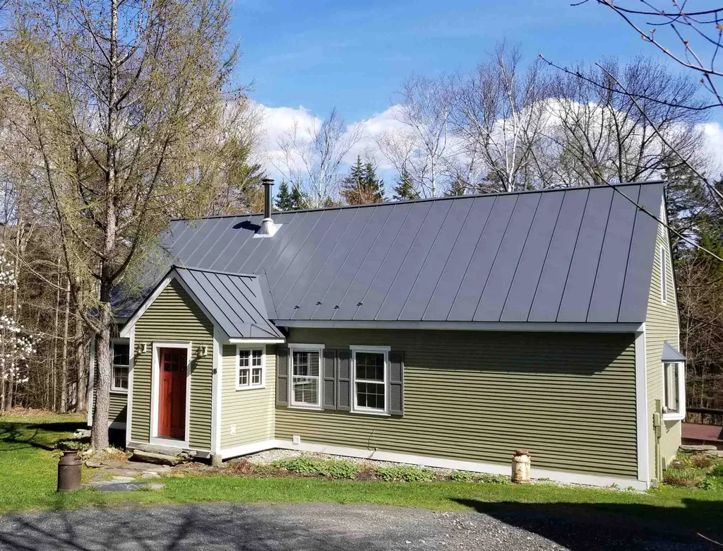 55 Carlyle Road Warren VT 05674