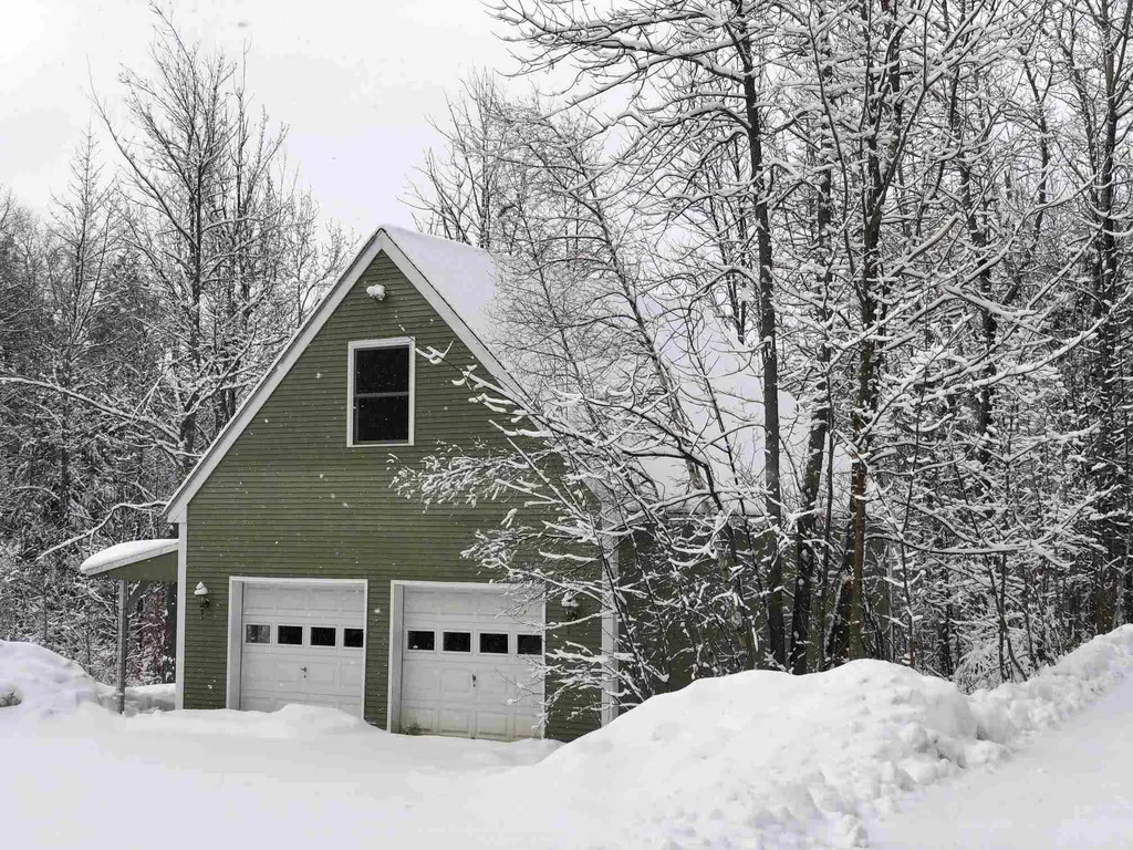 55 Carlyle Road Warren VT 05674