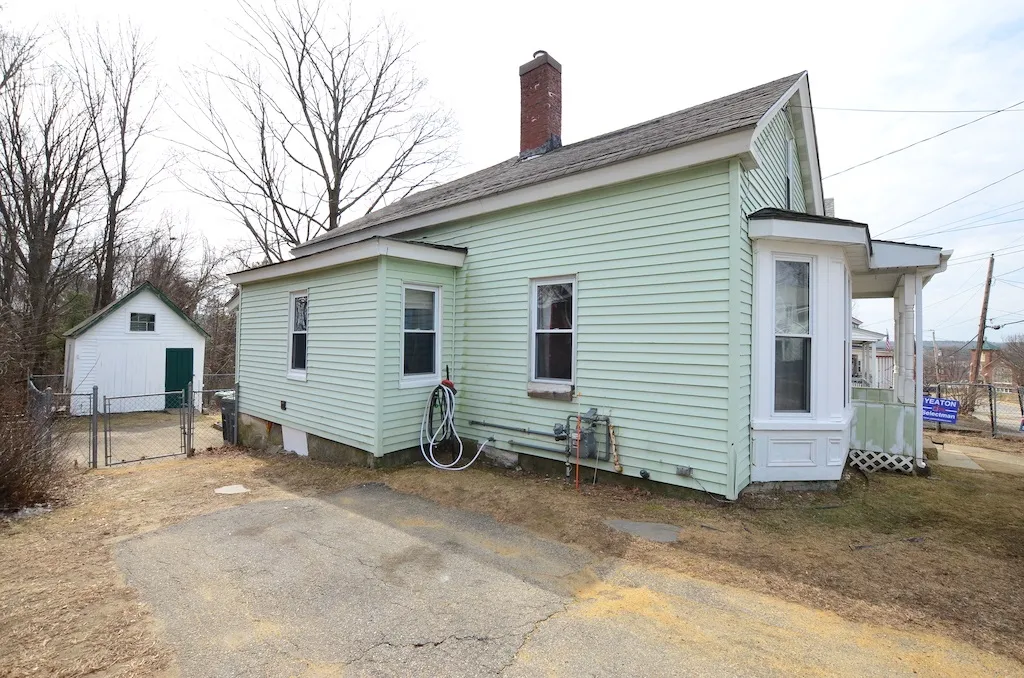 183 Main Street Pembroke NH 03275