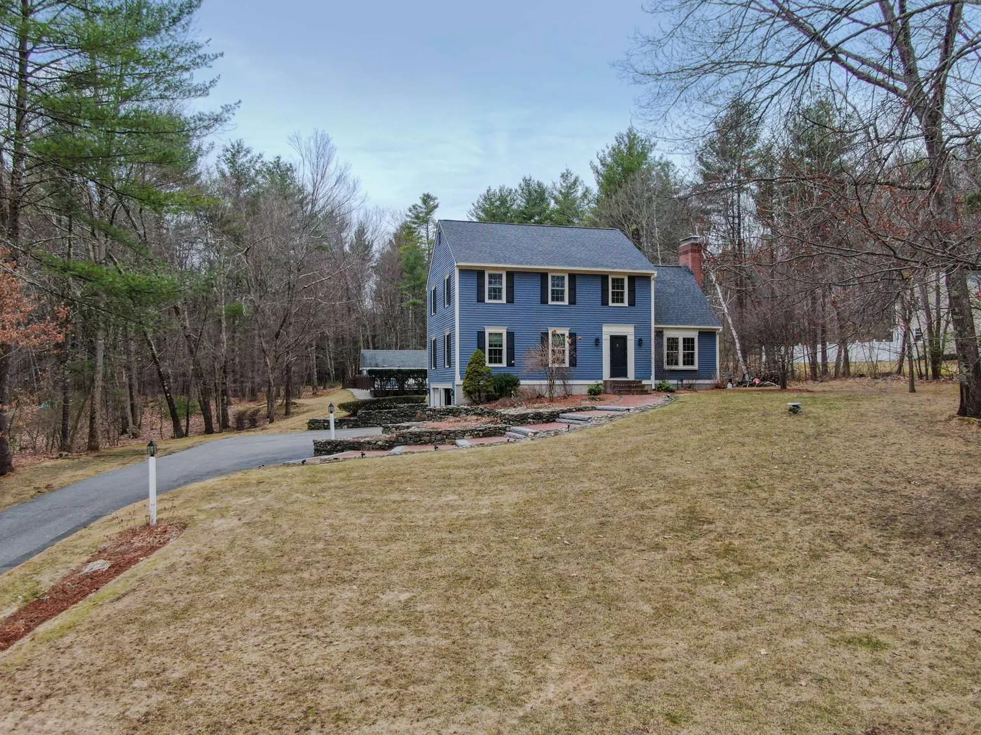 16 Reverend Houston Drive Bedford NH 03110