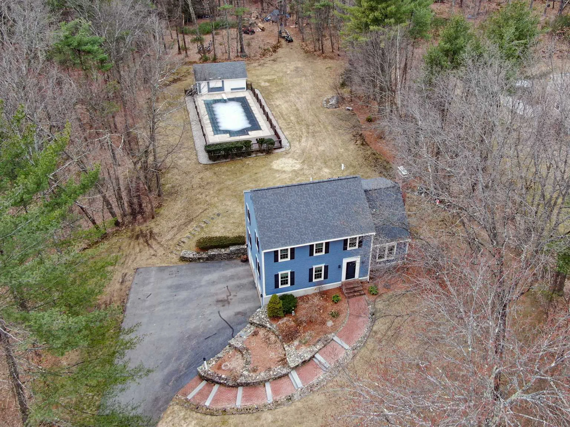 16 Reverend Houston Drive Bedford NH 03110