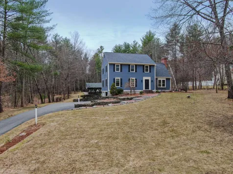 16 Reverend Houston Drive Bedford NH 03110