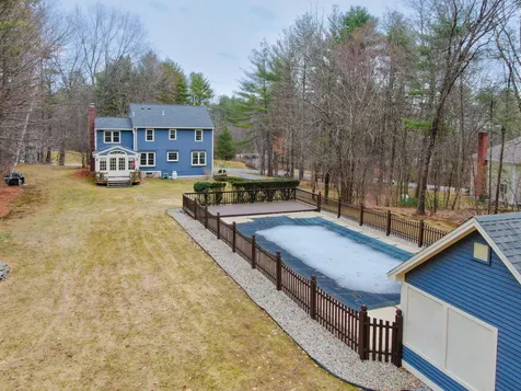 16 Reverend Houston Drive Bedford NH 03110